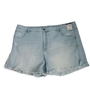 Terra & Sky Light Wash Distressed Denim High Rise Cut Off Shorts Womens Size 24W